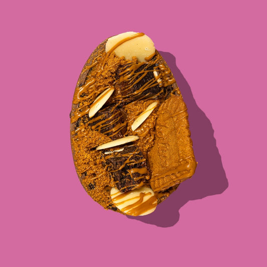 Biscoff Brownie Filled Easter Egg - thesavvybaker
